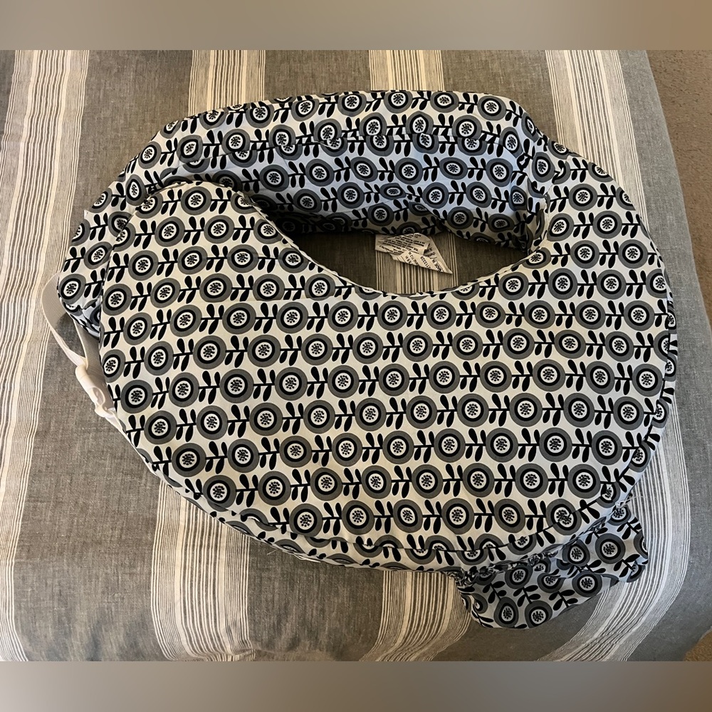 My Brest Friend Nursing Pillow